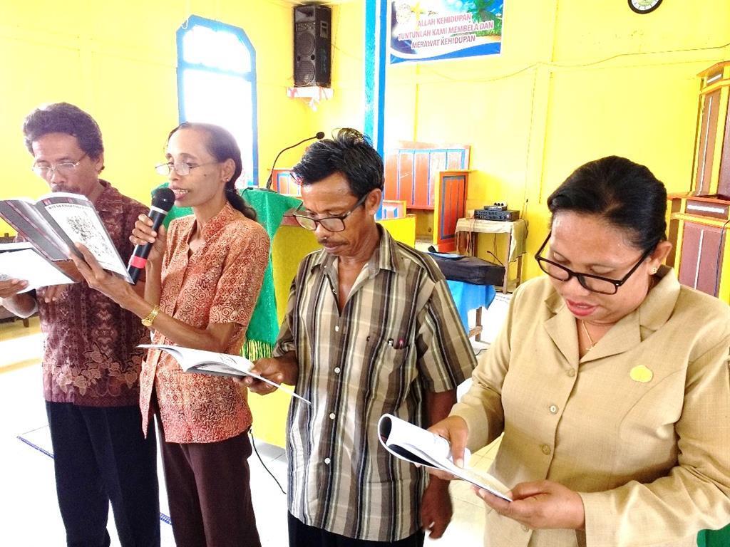 PenggunaanBDdiGereja2 (Medium).jpg PenggunaanBDdiGereja2 (Medium).jpg
